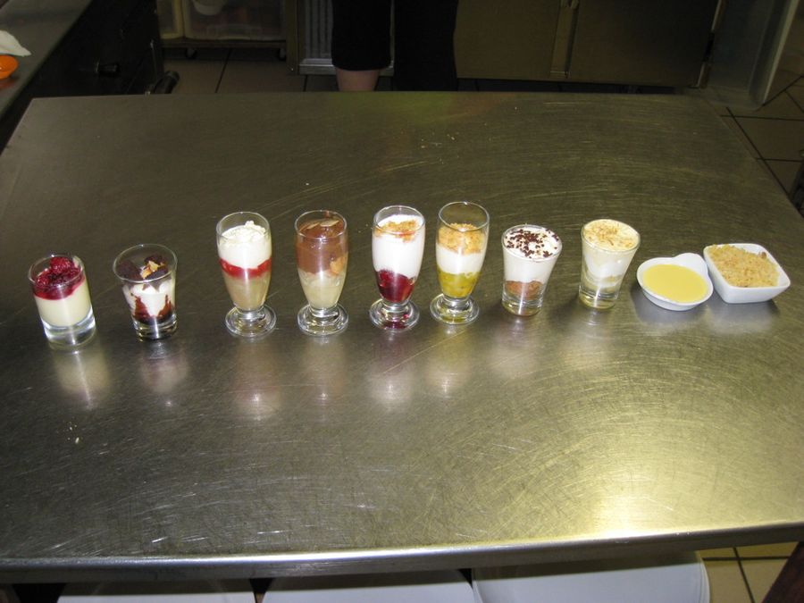 Assortiment de desserts pour une réception