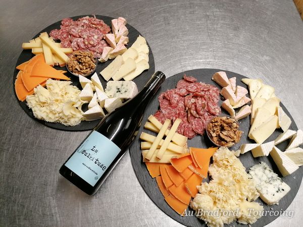 Plateaux de fromages et de charcuteries pour l'apéritif